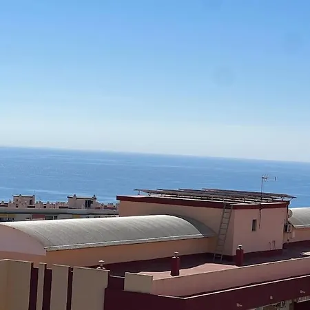 Estudio Aguila Con Vistas Al Mar